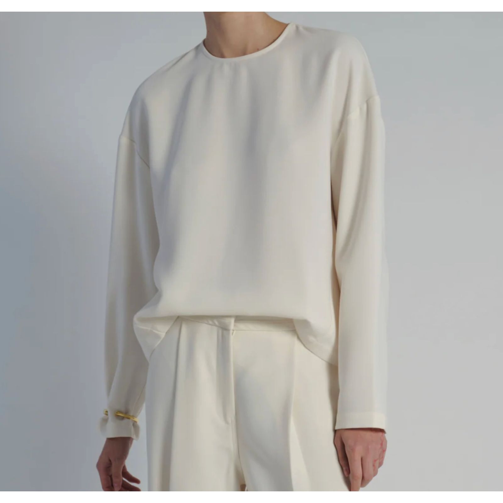 Saint Art Paris Crepe Blouse Ivory Nwt Medium